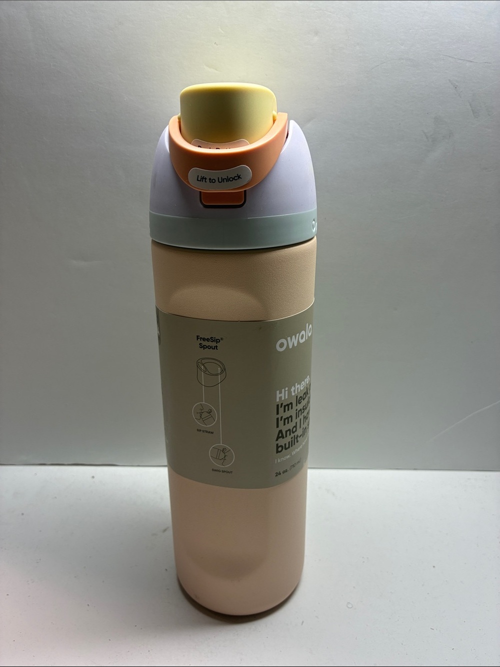 24 oz Owala FreeSip with Straw NEW